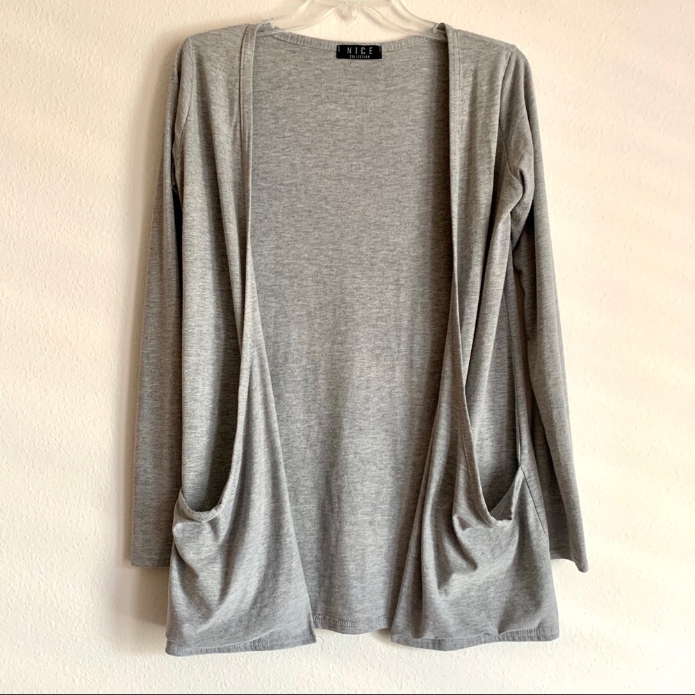 💕Stretchy Gray Swoosh Cardigan